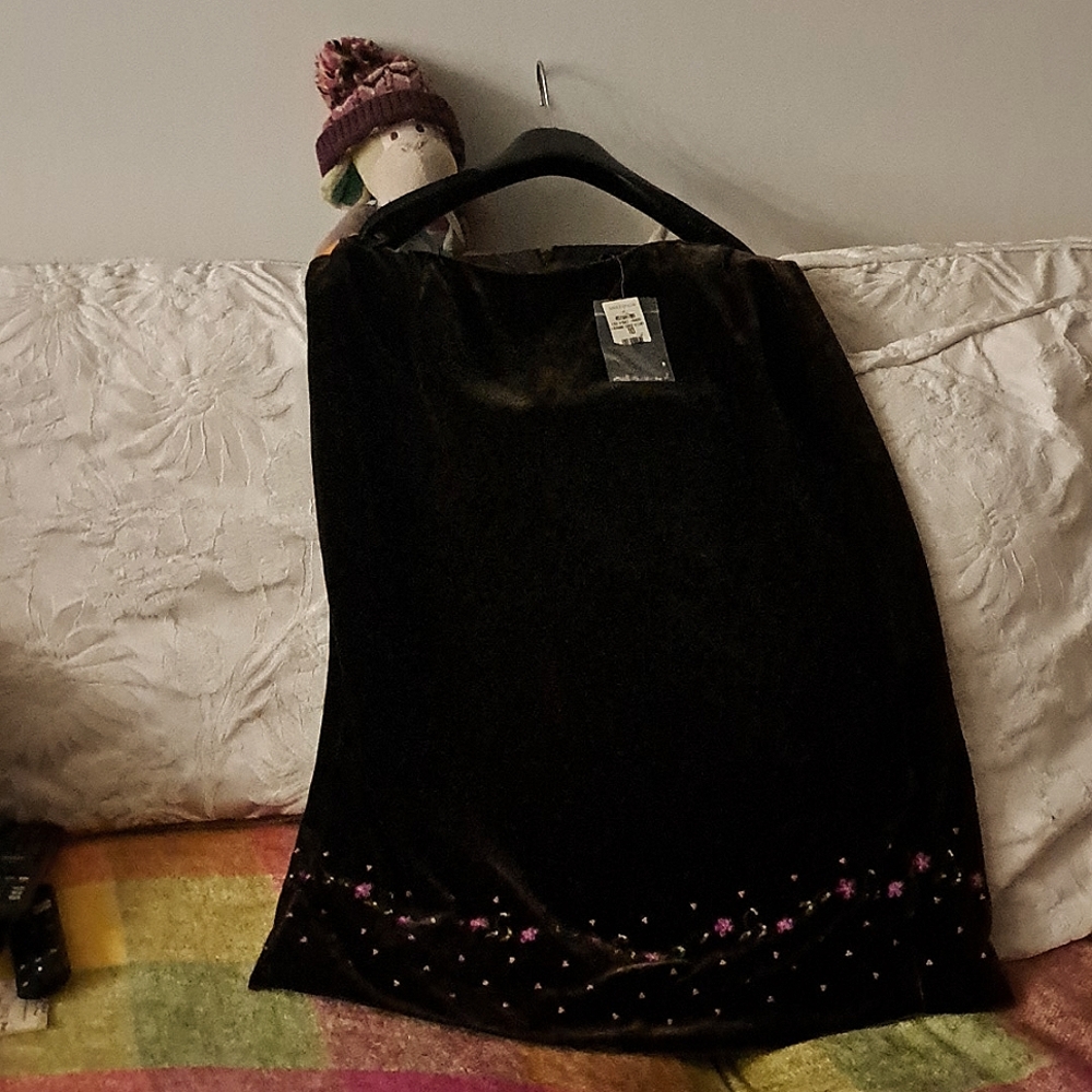 Ann Taylor brown velvet skirt with pink beads